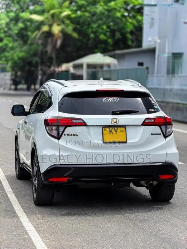 Honda Vezel Orange Pack 2014 SUV (Used)