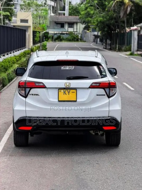 Honda Vezel Orange Pack 2014 SUV (Used)