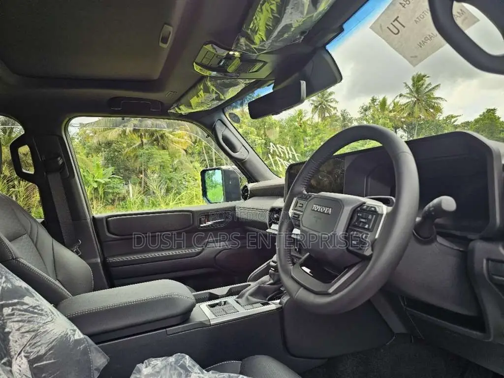 Toyota Land Cruiser LC250 VX 2026 SUV Brand New