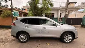 Nissan X-Trail 2016 SUV (Used)