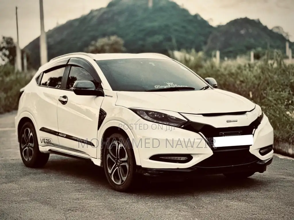 Honda Vezel 2014 SUV (Used)