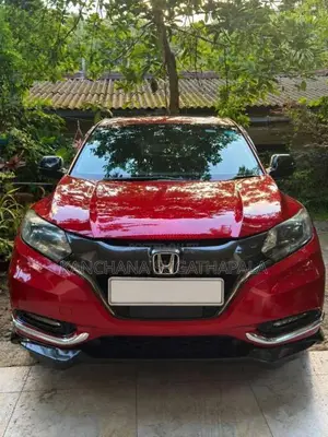 Honda Vezel 2017 SUV (Used)