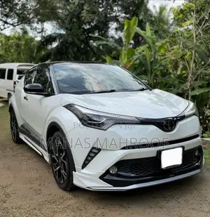 Toyota CHR NGX 50 Turbo 2018 SUV (Used)