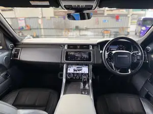 Range-Rover Sport 2019 SUV (Used)