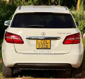 Mercedes-Benz B250e 2015 SUV (Used)