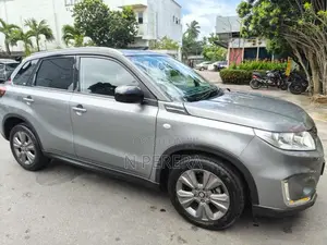 Suzuki Vitara 2019 SUV (Used)