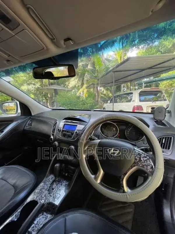 Hyundai Tucson 2013 SUV (Used)