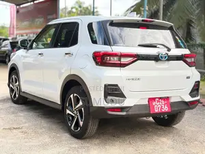 Toyota Raize Z Hybrid 2024 SUV Unregistered (Recondition)