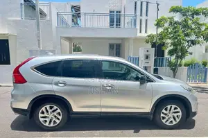 Honda CRV 2015 SUV (Used)