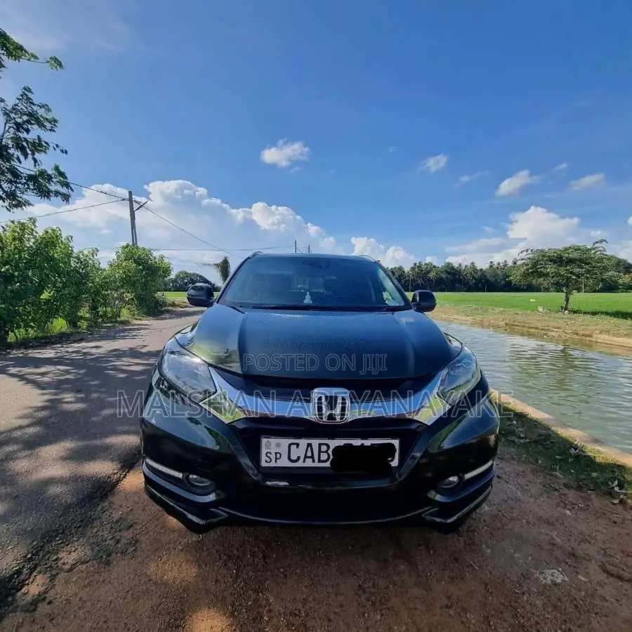 Honda Vezel 2014 SUV (Used)