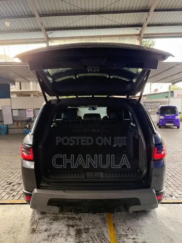 Range-Rover Sport 2019 SUV (Used)