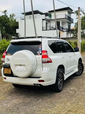 Toyota Prado 2014 SUV (Used)