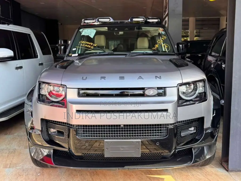 Land-Rover Defender P300 HSE URBAN 2023 SUV Unregistered (Recondition)