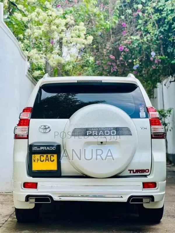 Toyota Prado 2014 SUV (Used)