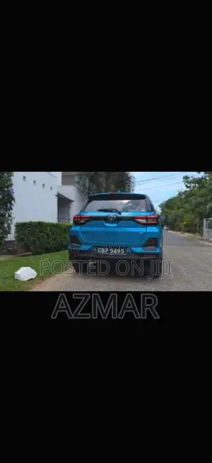 Toyota Raize 2025 SUV (Used)