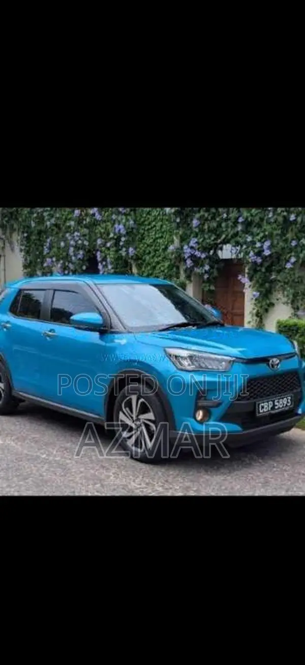 Toyota Raize 2025 SUV (Used)