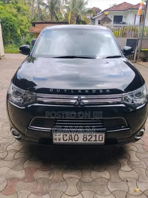 Mitsubishi Outlander 2014 SUV (Used)
