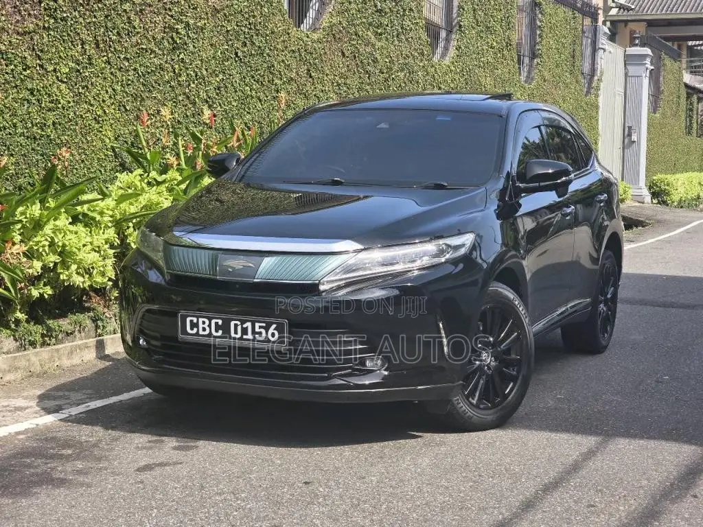 Toyota Harrier 2018 SUV (Used)