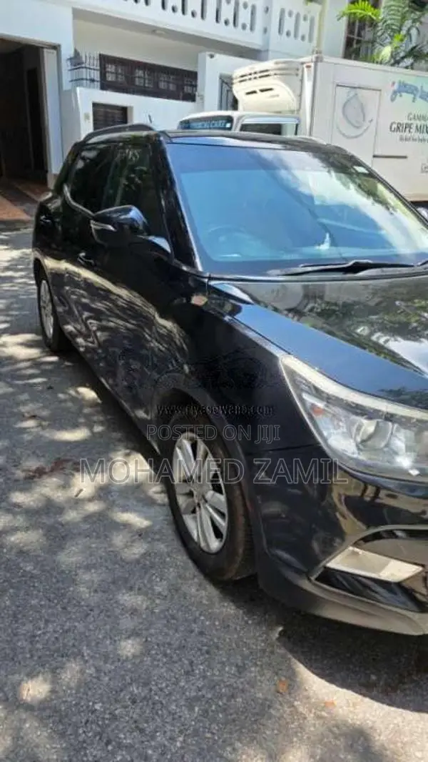 Micro Tivoli 2017 SUV (Used)