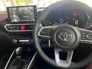 Toyota Raize 2025 SUV (Used)
