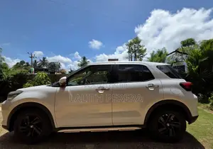 Daihatsu Rocky Premium G 2023 SUV (Used)