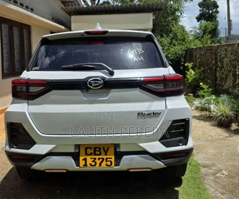 Daihatsu Rocky Premium G 2023 SUV (Used)