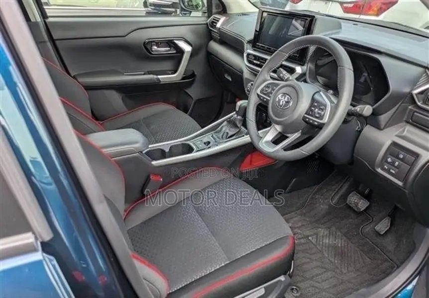 Toyota Raize 2023 SUV (Used)