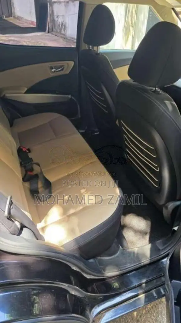 Micro Tivoli 2017 SUV (Used)