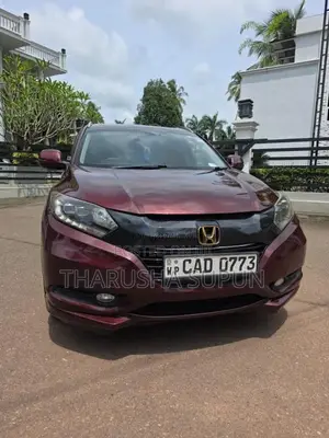 Honda Vezel 2015 SUV (Used)