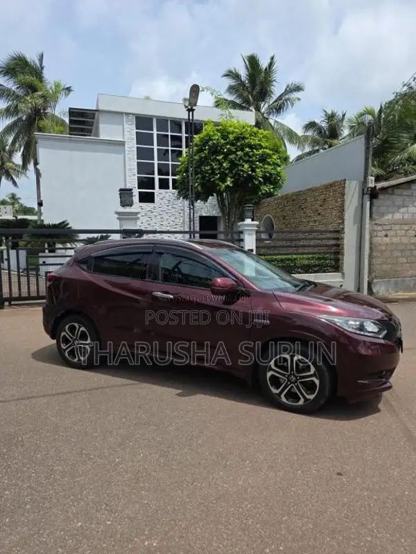 Honda Vezel 2015 SUV (Used)