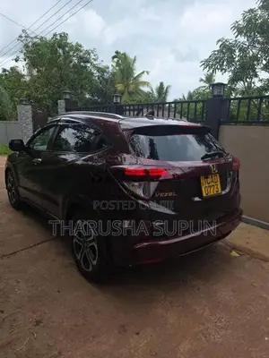Honda Vezel 2015 SUV (Used)