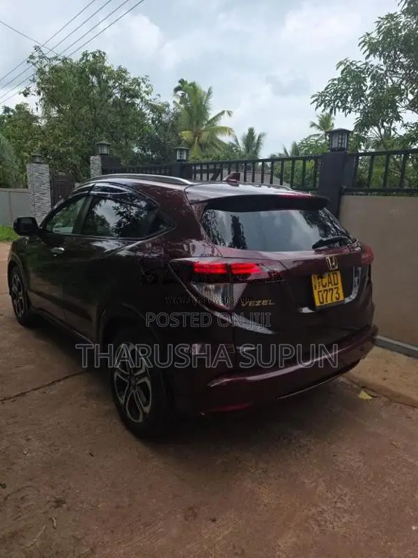 Honda Vezel 2015 SUV (Used)
