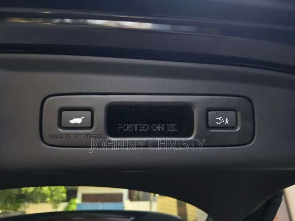 Honda ZRV 2024 SUV (Used)