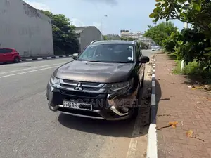 Mitsubishi Outlander 2015 SUV (Used)