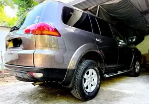 Mitsubishi Montero Sport 2012 SUV (Used)