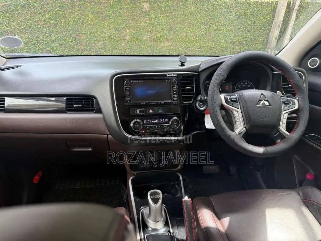 Mitsubishi Outlander 2015 SUV (Used)