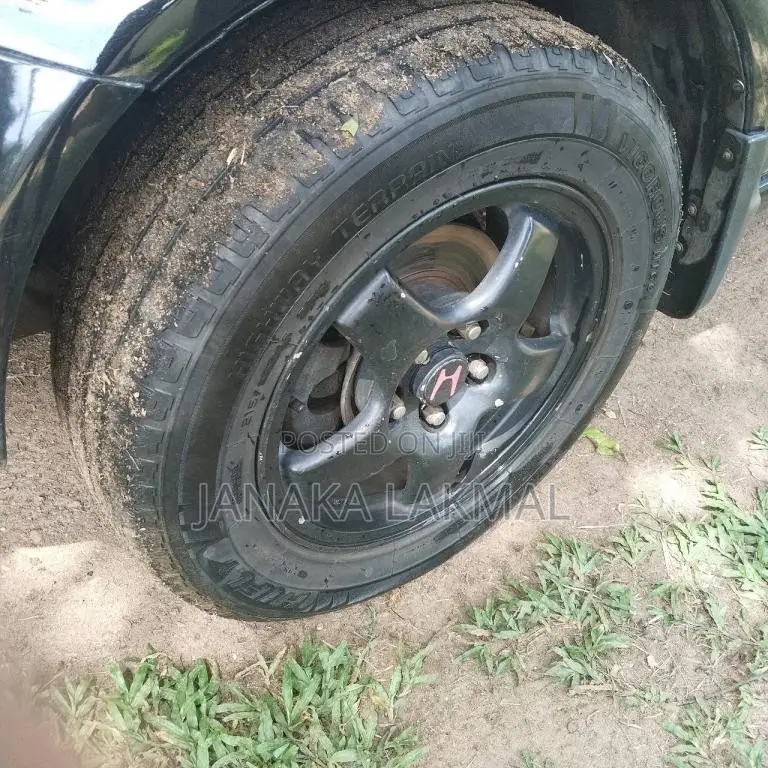 Honda HR-V 2000 SUV (Used)