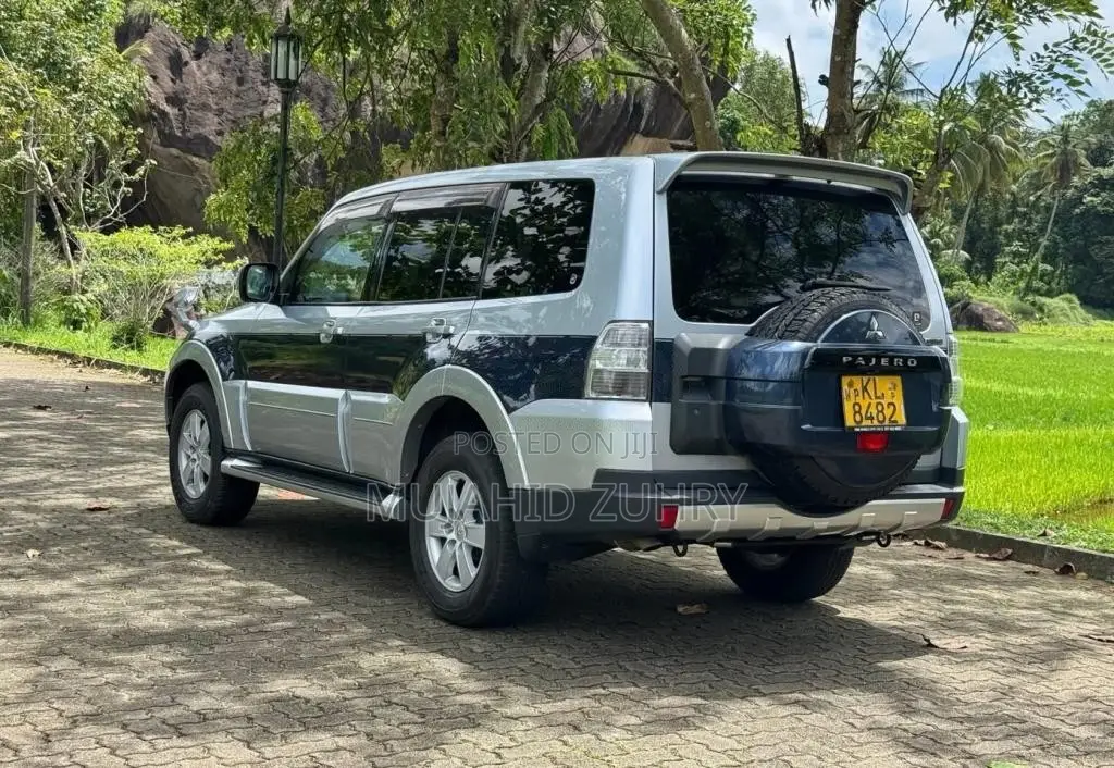 Mitsubishi Montero 2008 SUV (Used)