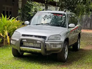 Toyota RAV4 1998 SUV (Used)