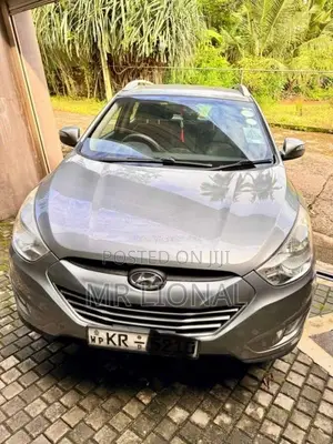 Hyundai Tucson 2011 SUV (Used)