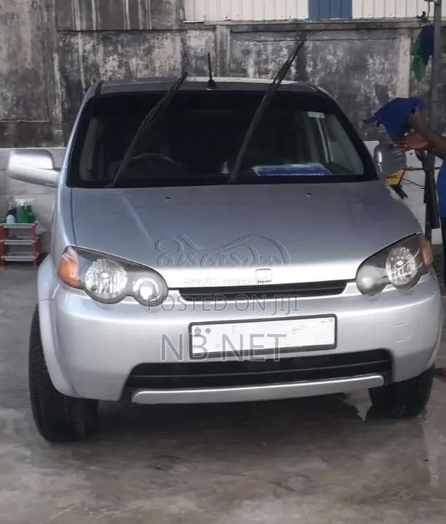 Honda HR-V 2000 SUV (Used)