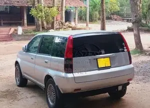 Honda HR-V 2000 SUV (Used)