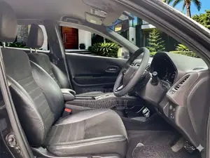Honda Vezel RS Sensing 2017 SUV (Used)