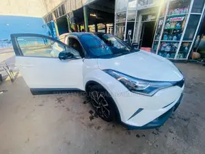 Toyota CHR 2019 SUV (Used)