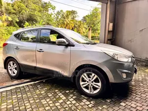 Hyundai Tucson 2011 SUV (Used)