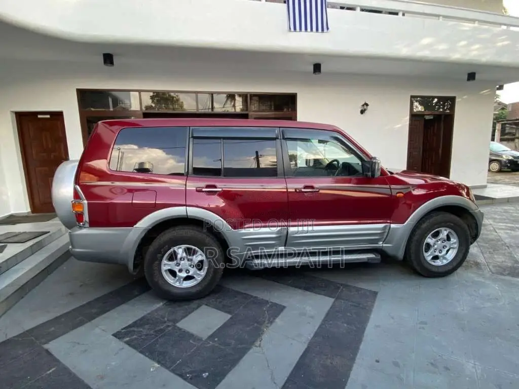Mitsubishi Montero 2000 SUV Unregistered (Recondition)