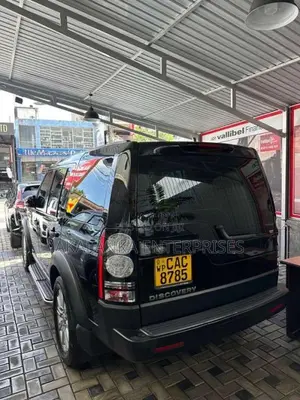 Land-Rover Discovery 4 HSE 2014 SUV (Used)