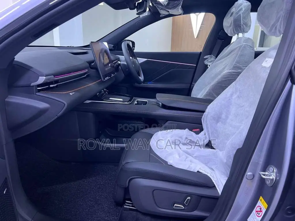 Changan DEEPAL SO5 REEV 1200KM RANGE 2026 SUV Brand New