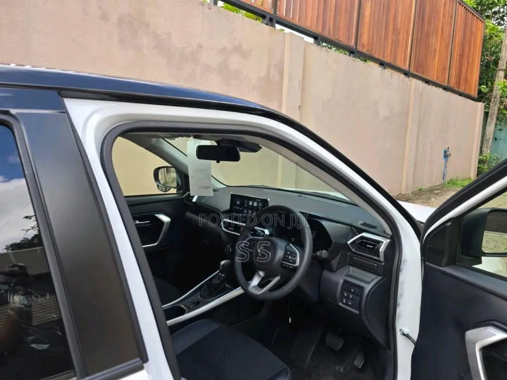 Daihatsu Rocky Smart 2026 SUV Brand New