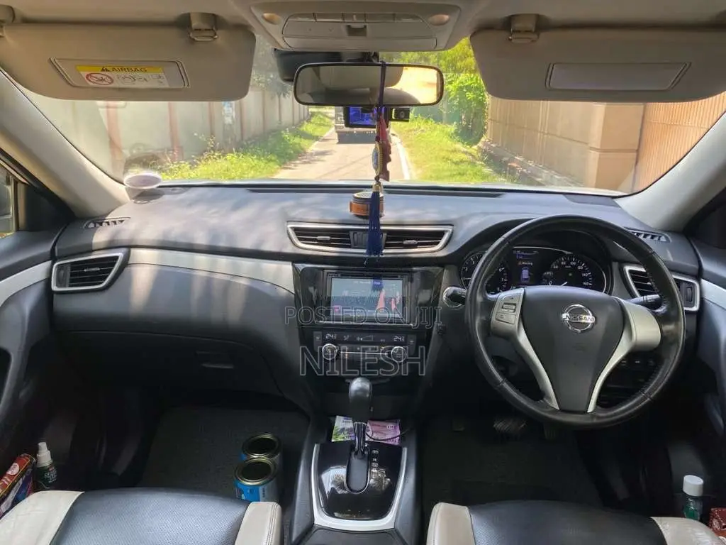 Nissan X-Trail 2016 SUV (Used)